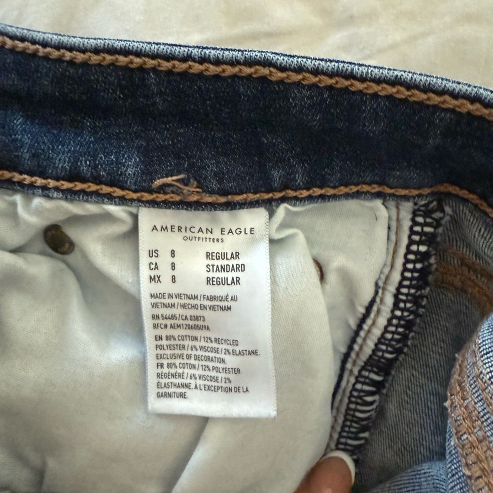 Women's Blue Jeans - Picture 5 of 5